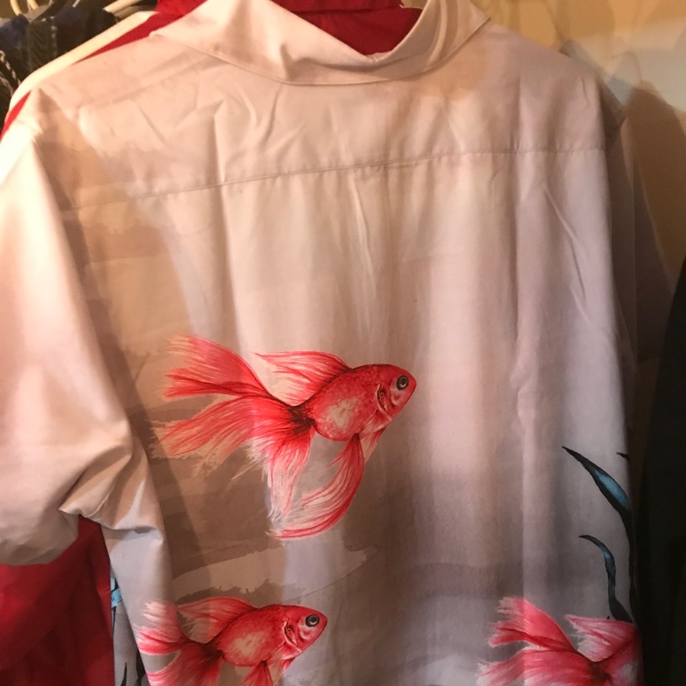 Men’s button down shirt size XL slim fit